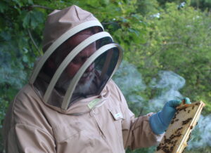 Beekeeper Gavin Ramsay